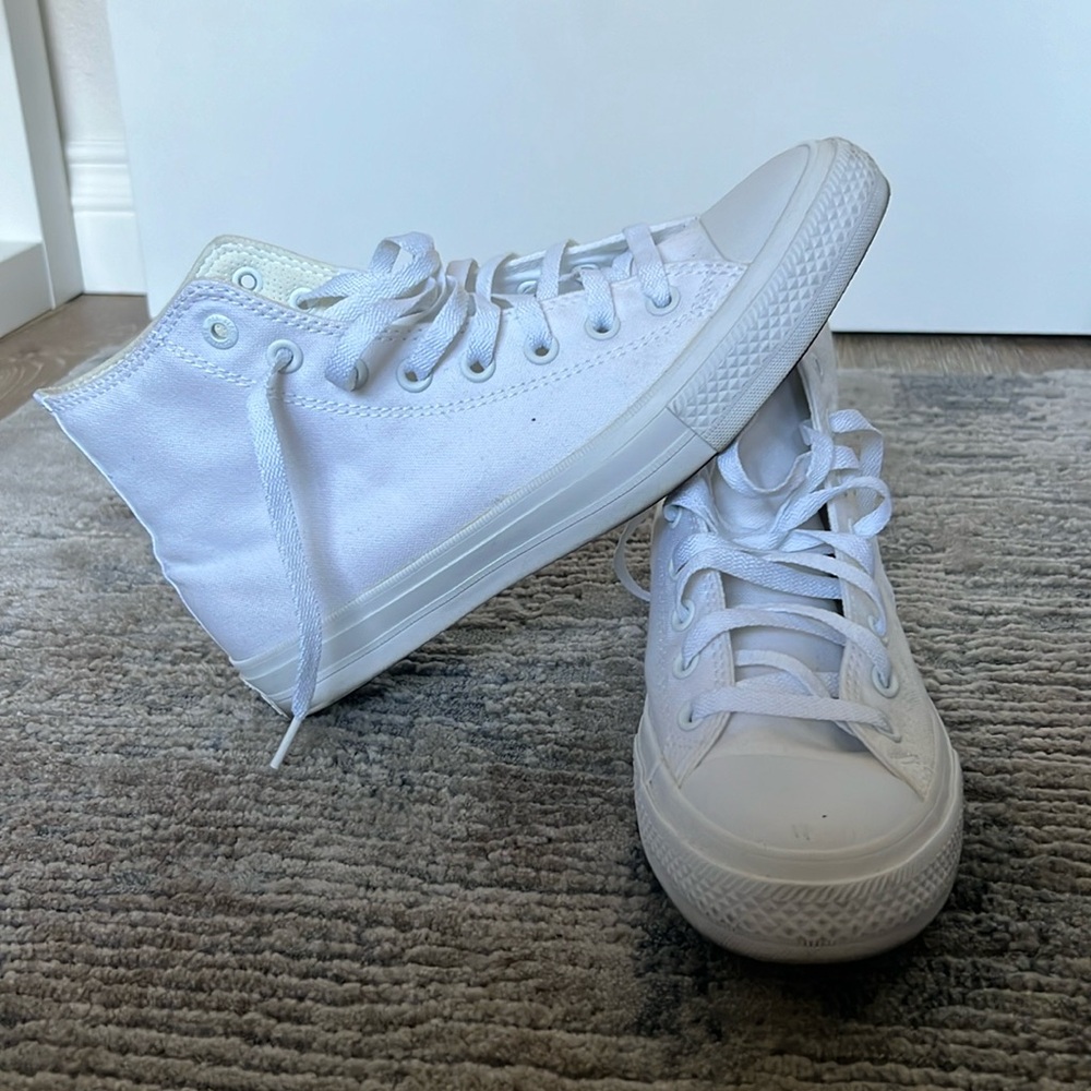 White High Top Chuck Taylor